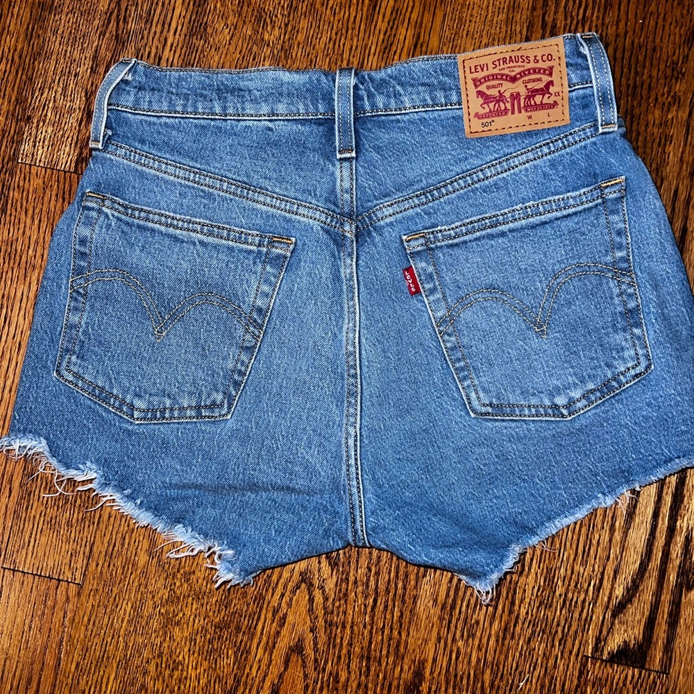 Levi’s size 26